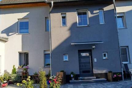 3-Raumwohnung in Hörlitz mit EBK 3 zimmer