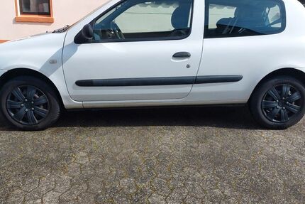 Renault Clio 236.000 km 1.000 &euro; Braubach 56338