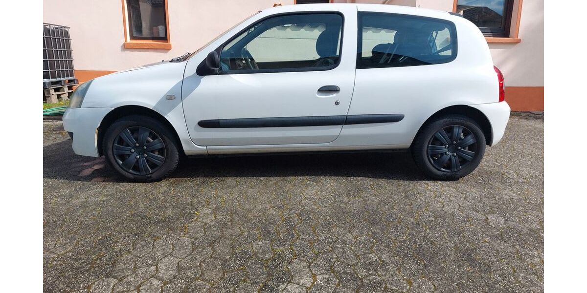 Renault Clio 236.000 km 1.000 &euro; Braubach 56338