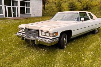Cadillac Deville 67.200 km 21.000 &euro; Vogtsburg 79235