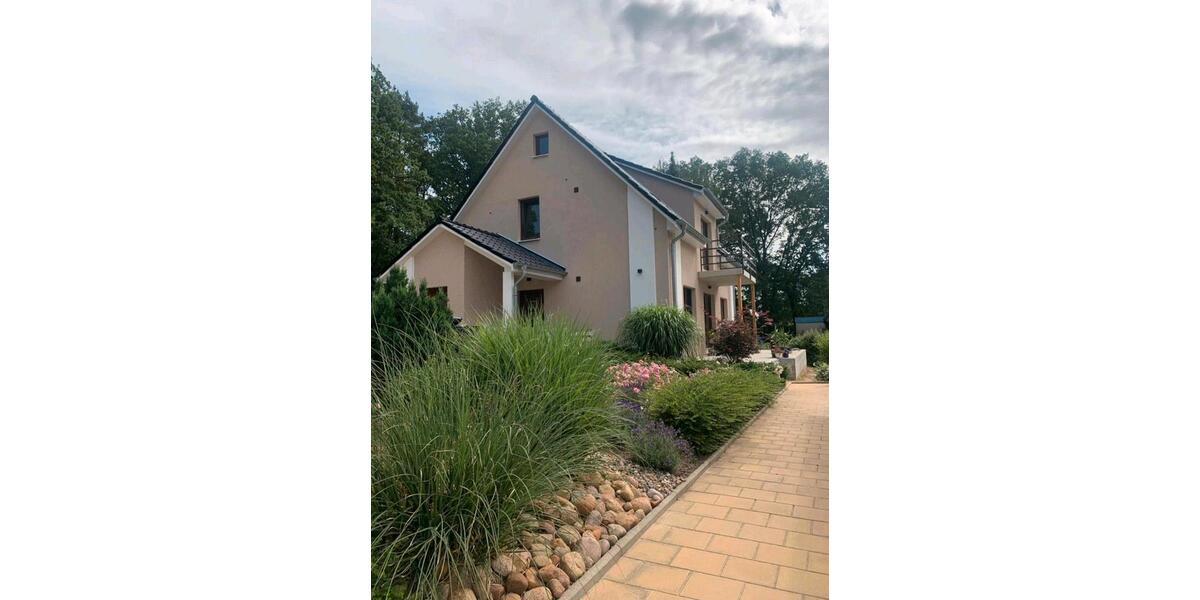 Dachgeschoßwohnung Melbeck - 3 Zimmer, 85 m&sup2;, 1.200&euro; | Angebot:26412410
