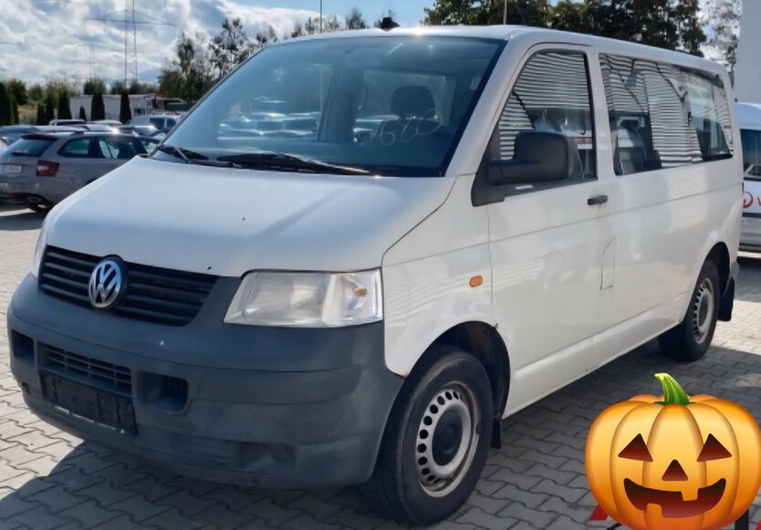 VW T5 Transporter 178.685 km 13.900 € Grevenbroich 41515