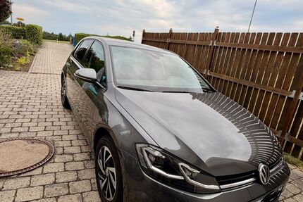 VW Golf 101.399 km 15.100 &euro; Passau 94034