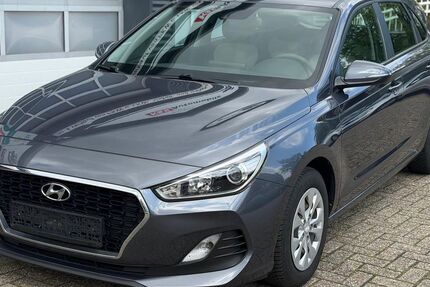 Hyundai i30 180.000 km 7.590 &euro; Bösel 26219
