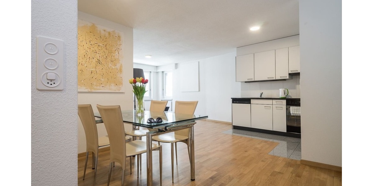 2 Zimmer Wohnung - kernsaniert - inkl. neuer Einbauküche - 1- Schwaig Bei Nürnberg Nürnberg | Angebot:24808426