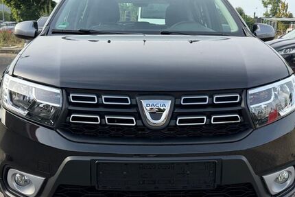 Dacia Sandero 46.593 km 9.900 &euro; Göttingen 37081