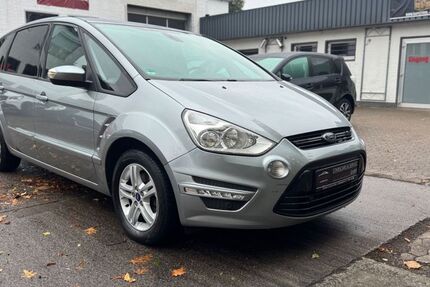 Ford S-Max 146.000 km 8.990 &euro; Lage 32791