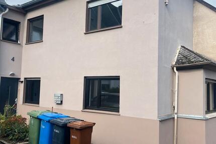 Einfamilienhaus in Rheinbreitbach mit Garage & Einbauküche zimmer