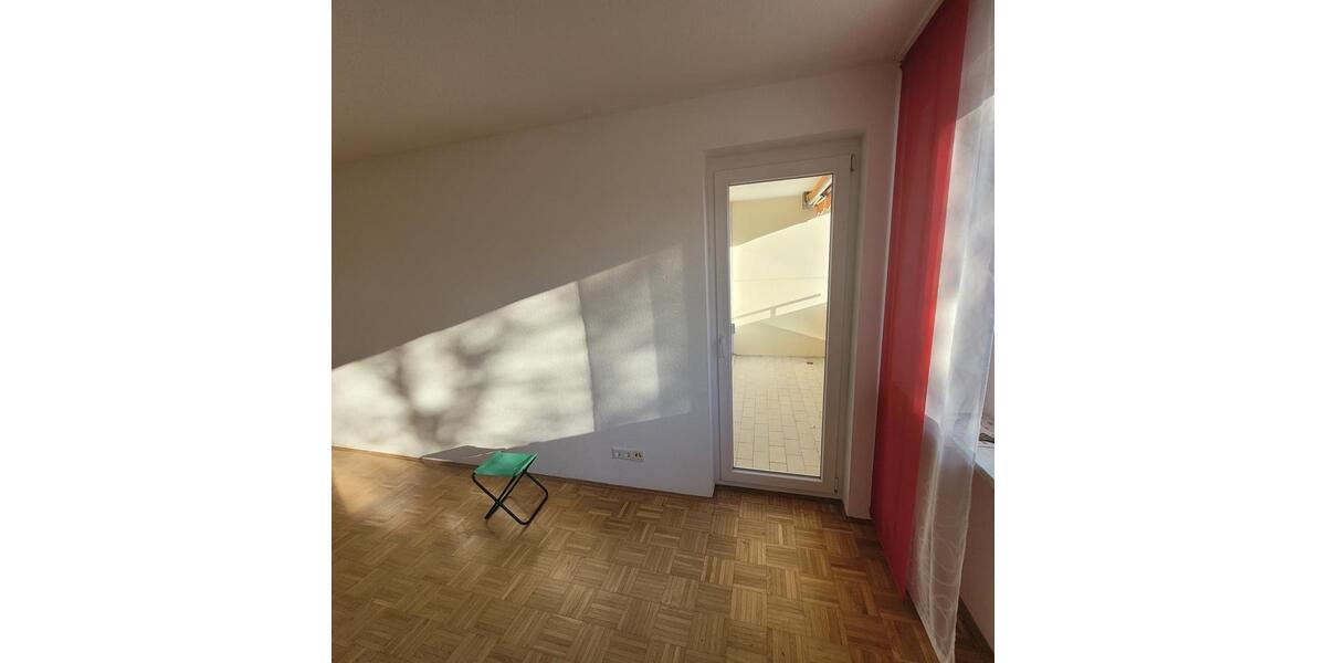 Etagenwohnung Villingen-Schwenningen Schwenningen - 3 Zimmer, 81 m&sup2;, 805&euro; | Angebot:26091641