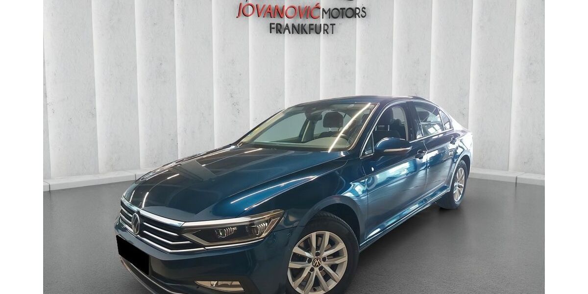 VW Passat 175.301 km 14.300 &euro; Frankfurt am Main 65933