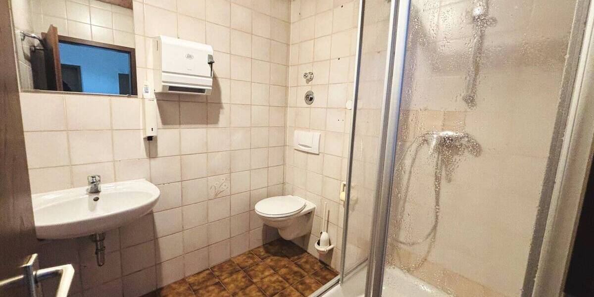 Gewerbeobjekt Stuttgart Bad Cannstatt - 1 Zimmer, 595.000&euro; | Angebot:26242776