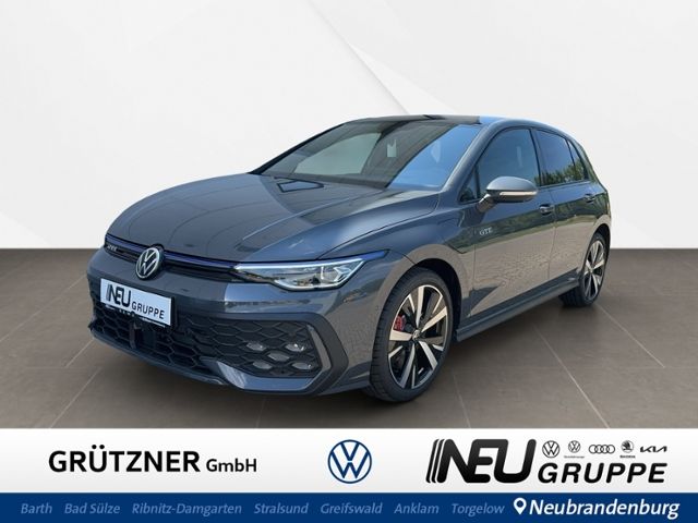 VW Golf 9.500 km 41.990 &euro; Neubrandenburg 17033