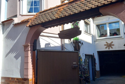 Haus Thüngersheim - 5 Zimmer, 132 m&sup2;, 254.000&euro; | Angebot:24228777