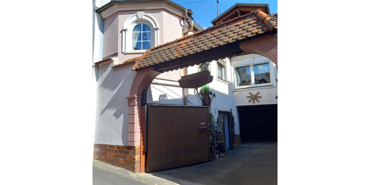 Reihenmittelhaus Thüngersheim - 5 Zimmer, 132 m&sup2;, 254.000&euro; | Angebot:24228777