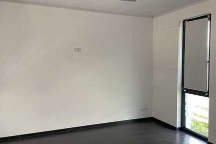 Büro in Osthofen 357 € 20.7 m² zimmer
