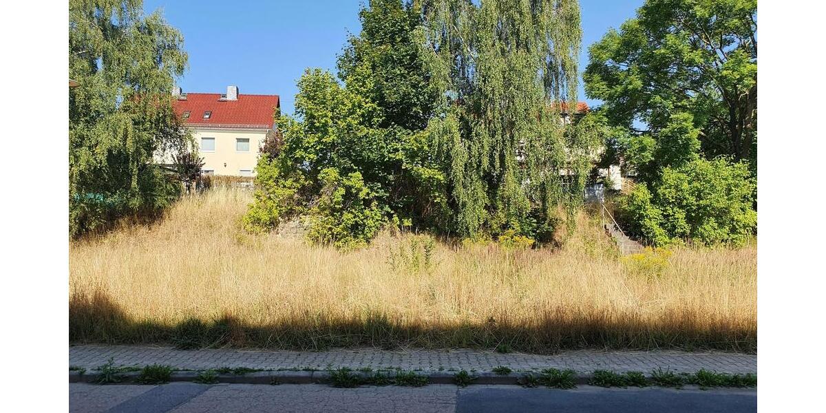 Ruhig gelegenes Baugrundstück in der Innenstadt von Hainichen! Bauträger frei! - Grundstück Hainichen | Angebot:25919724