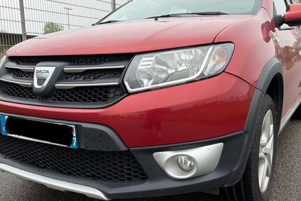 Dacia Sandero 211.000 km 3.400 &euro; Lahr 77933