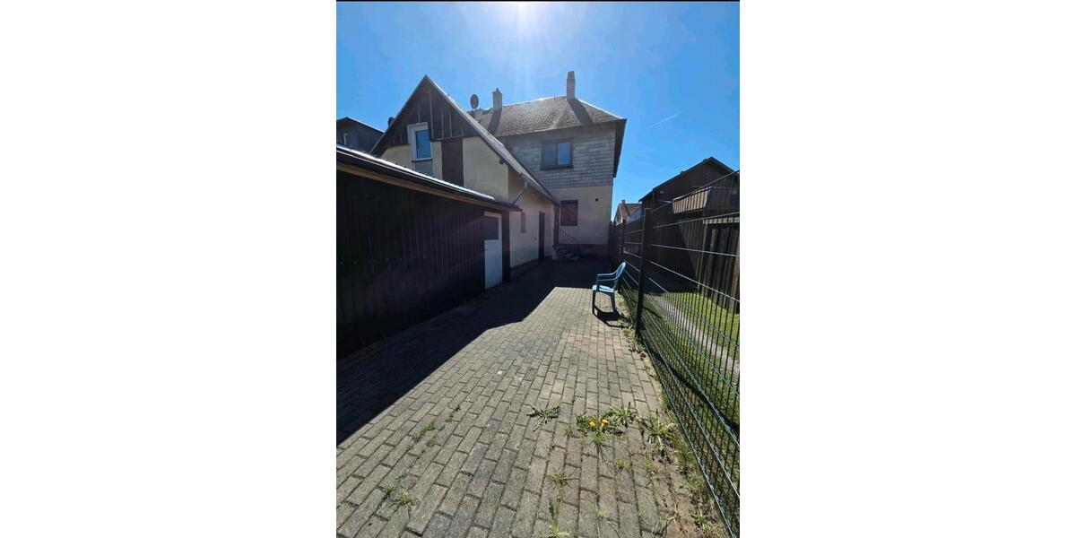 Einfamilienhaus Großbreitenbach - 75.000&euro; | Angebot:26422320