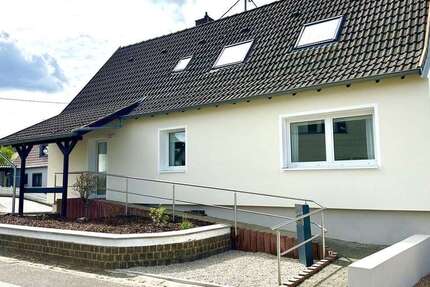 Haus zum Mieten in Wadgassen 1.190 € 110 m² 5 zimmer