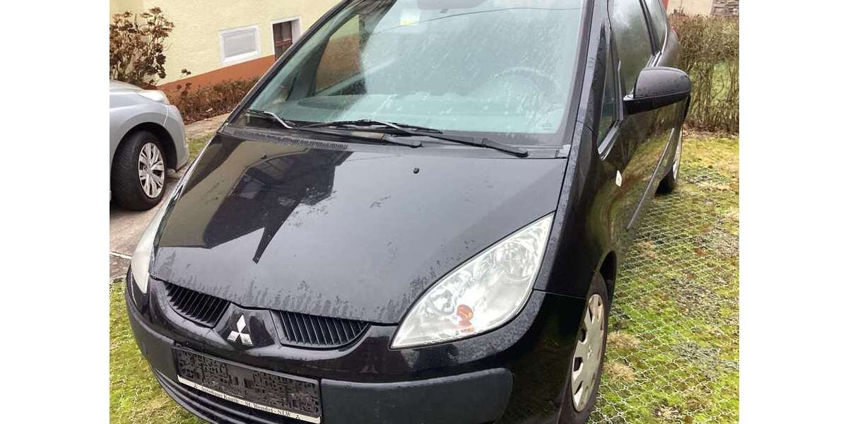 Mitsubishi Colt 355.000 km 500 &euro; Illingen 66557