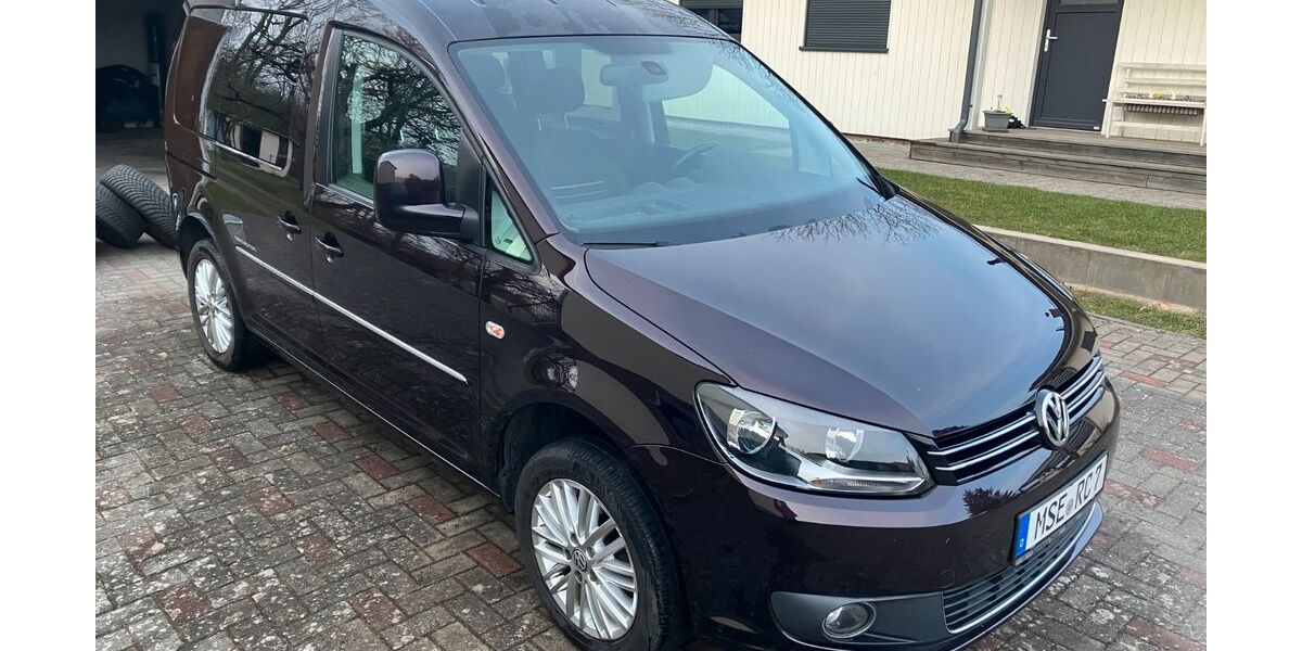 VW Caddy 135.000 km 14.800 &euro; Rosenow 17091