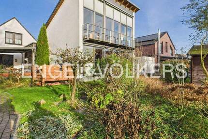 Zwei Häuser mit Möglichkeiten für unterschiedliche Lebensstile in familienfreundlicher Lage 9 zimmer