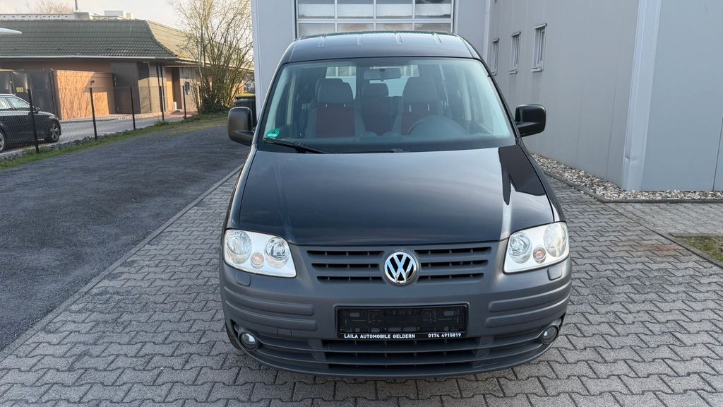 VW Caddy 270.000 km 3.500 &euro; GELDERN 47608