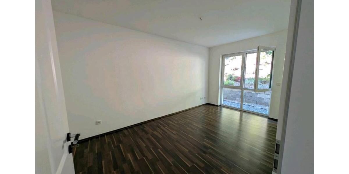 Etagenwohnung Saarbrücken Neue Bremm - 3.5 Zimmer, 86 m&sup2;, 299.000&euro; | Angebot:26882949