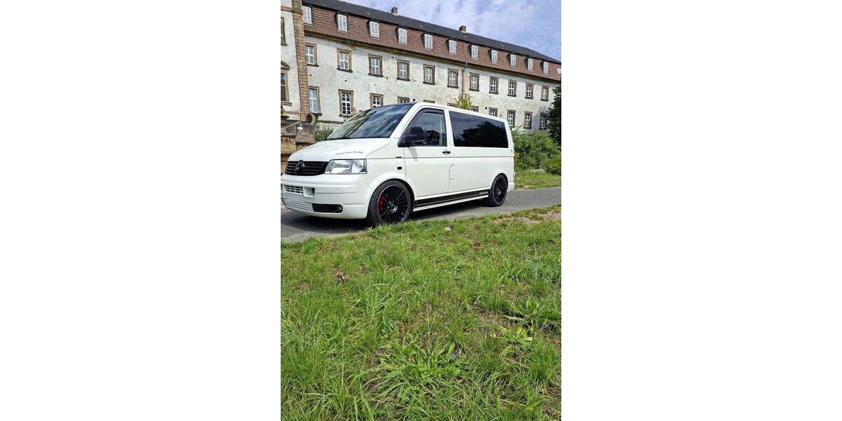 VW T5 Transporter 269.000 km 9.990 &euro; Salzgitter 38229