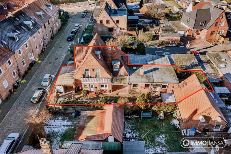 Haus zum Kaufen in Lüneburg 289.000 € 145.04 m²