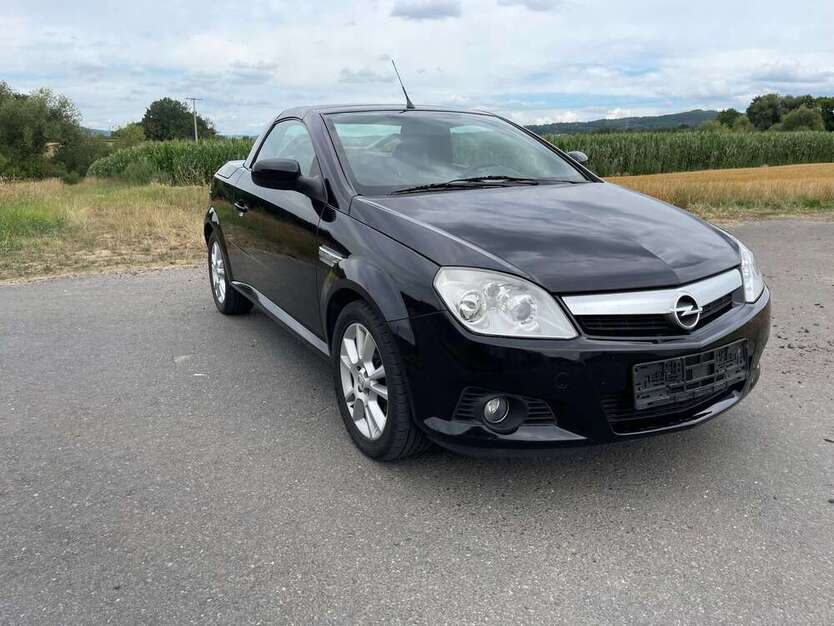 Opel Tigra 112.979 km 2.500 € Limburg 65549