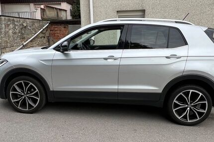 VW T-Cross 27.098 km 22.999 &euro; Sarstedt 31157