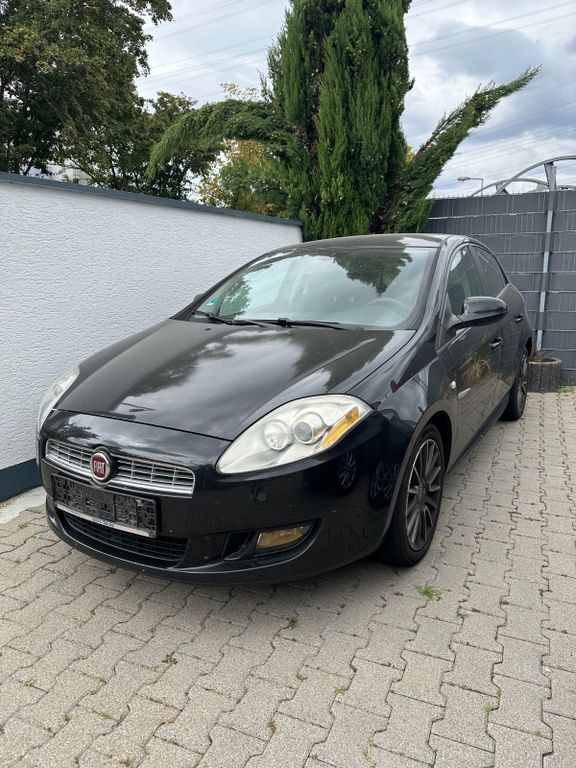 Fiat Bravo 160.000 km 2.700 € Mannheim 68199