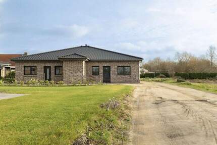 RESERVIERT Neubau-Traum: Rechte Doppelhaushälfte mit Terrasse und Garten 4 zimmer