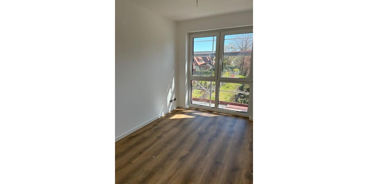 Reihenhaus Edewecht - 6 Zimmer, 121 m&sup2;, 1.695&euro; | Angebot:26336570
