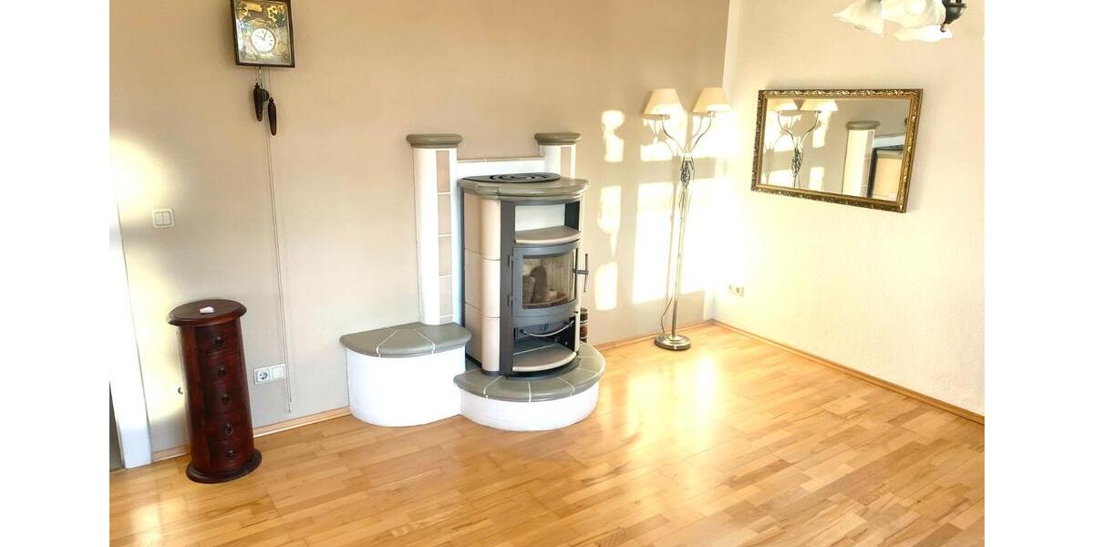 Hochparterre Frankfurt (Oder) - 4 Zimmer, 121 m&sup2;, 290.000&euro; | Angebot:25929448
