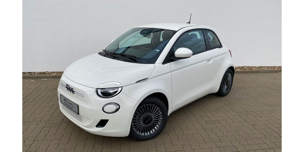 Fiat 500e 19.630 km 17.450 &euro; Kehl am Rhein 77694