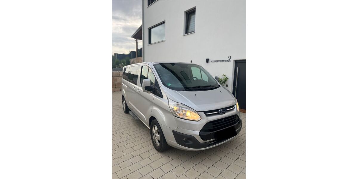 Ford Tourneo Custom 131.000 km 20.990 &euro; Niederaichbach 84100