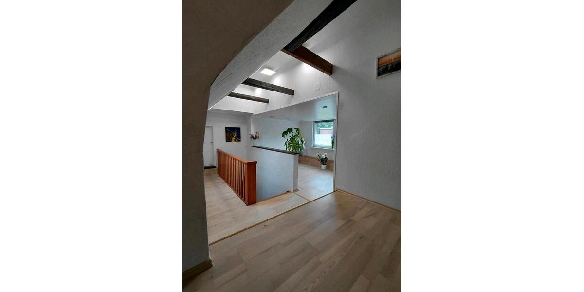 Einfamilienhaus Westerstede - 7 Zimmer, 173 m&sup2;, 299.000&euro; | Angebot:27045897