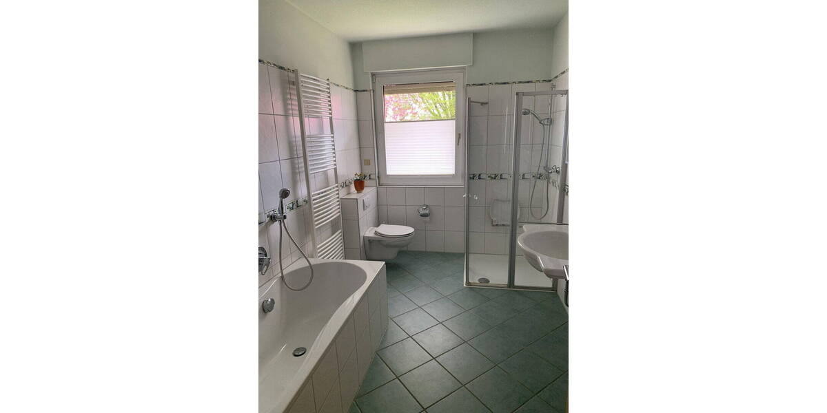 Mehrfamilienhaus, Wohnhaus Brilon - 7 Zimmer, 166 m&sup2;, 349.000&euro; | Angebot:26306504