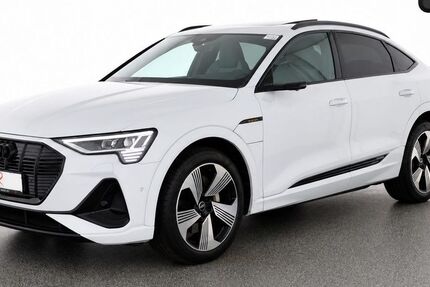 Audi e-tron 28.635 km 36.880 &euro; Berlin 12103
