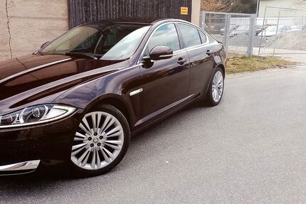 Jaguar XF 158.000 km 10.300 &euro; Hollfeld 96142
