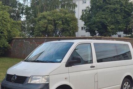 VW T5 Transporter 176.000 km 12.500 &euro; Saarbrücken 66111