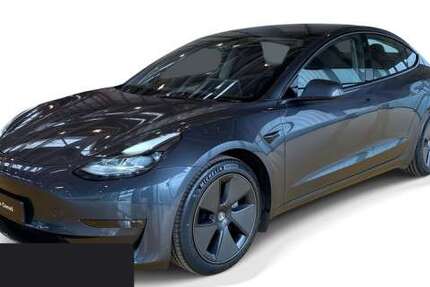 Tesla Model 3 45.496 km 28.900 &euro; Hanau 63457