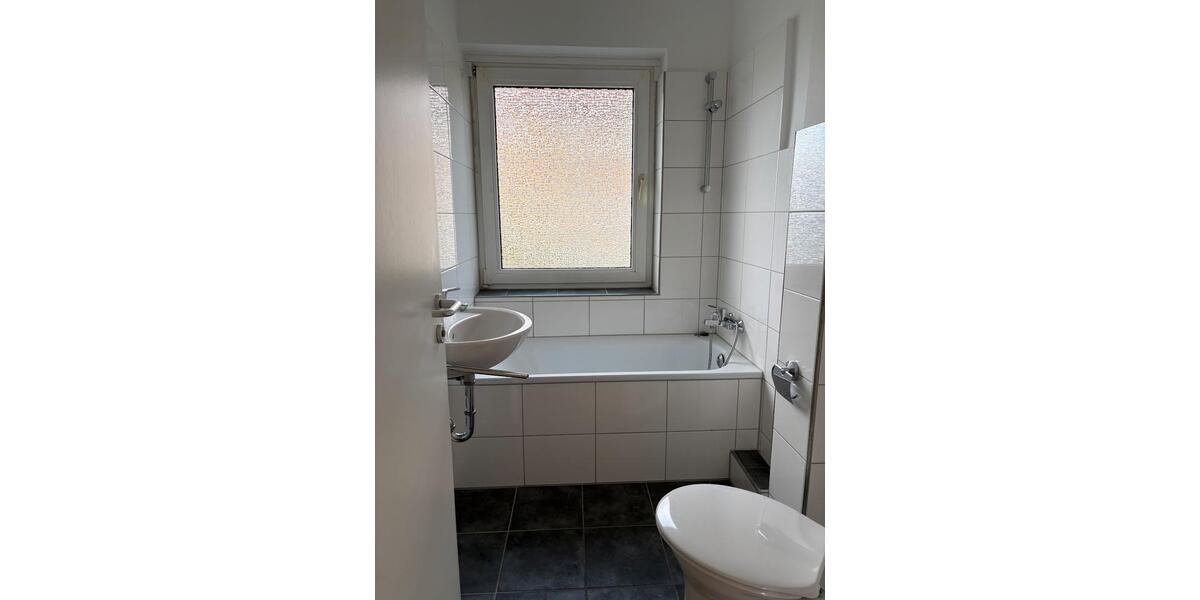 Erdgeschoßwohnung Herne Wanne - 3.5 Zimmer, 54 m&sup2;, 365&euro; | Angebot:24876016