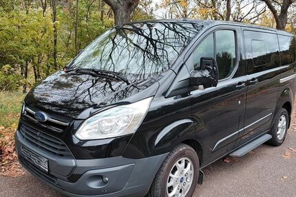 Ford Tourneo Custom 300.000 km 8.950 € Block 56566