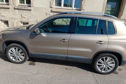 VW Tiguan 86.000 km 9.999 &euro; Mühlhausen 99974