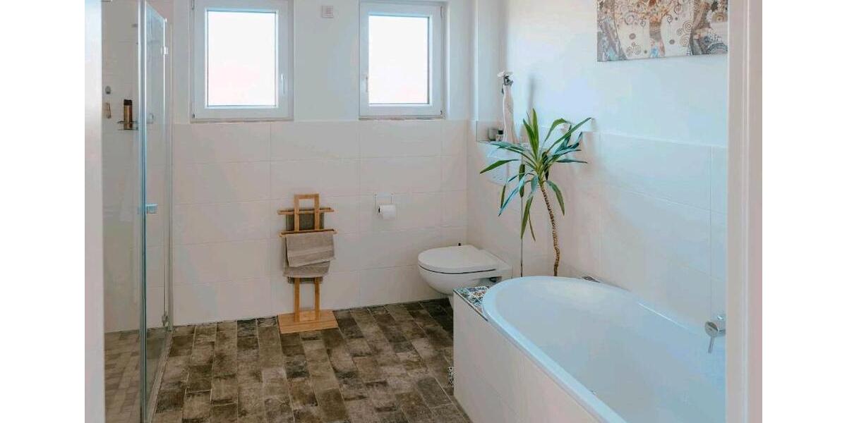 Einfamilienhaus Bispingen - 11 Zimmer, 250 m&sup2;, 589.000&euro; | Angebot:26300011