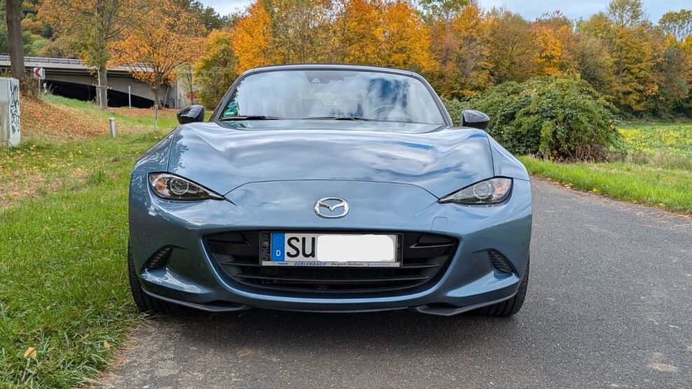 Mazda MX-5 121.000 km 14.750 € Siegburg 53721