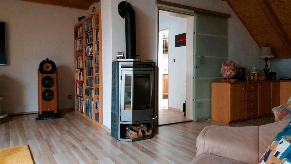 Dachgeschoßwohnung Brand - 3 Zimmer, 100 m&sup2;, 130.000&euro; | Angebot:26876545